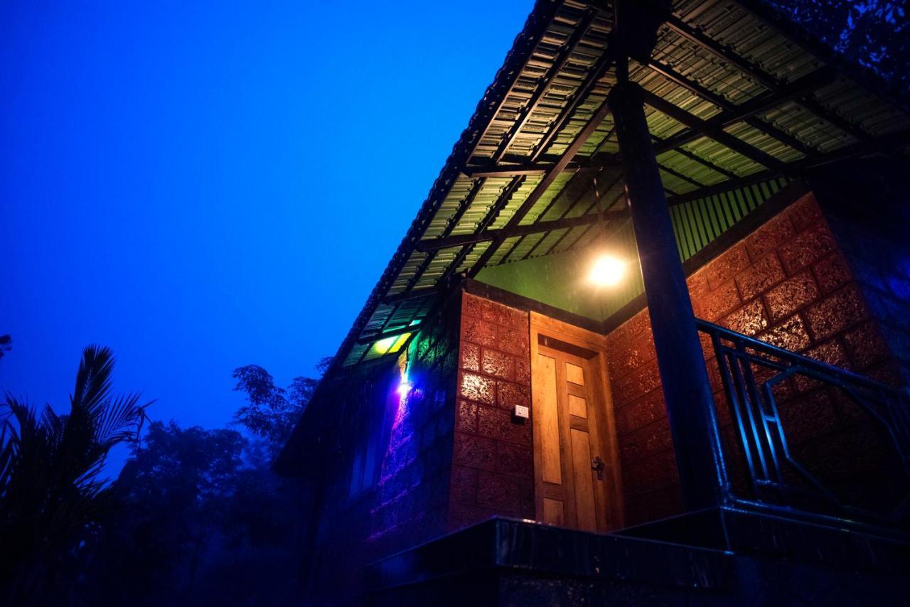 Hôtel Stone Hills à Kannur Extérieur photo