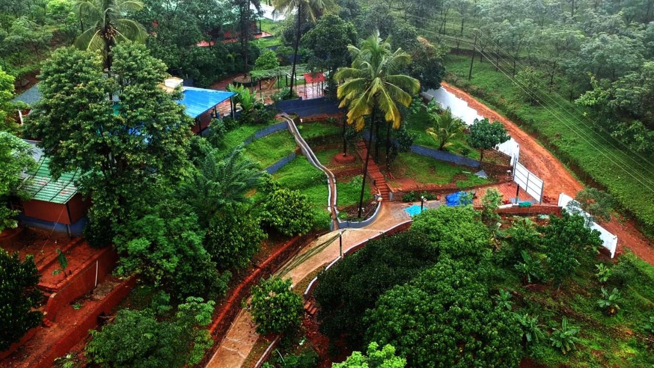 Hôtel Stone Hills à Kannur Extérieur photo