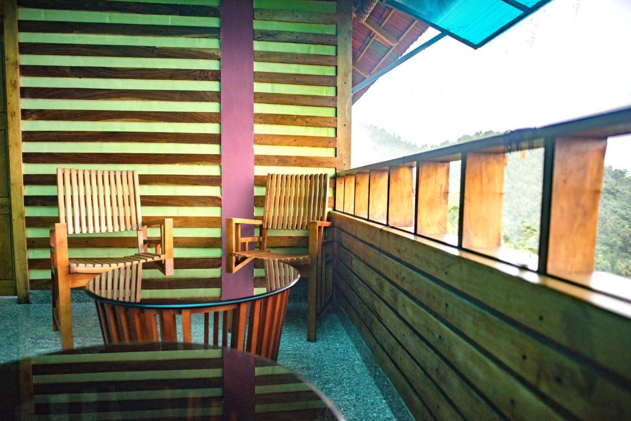 Hôtel Stone Hills à Kannur Extérieur photo