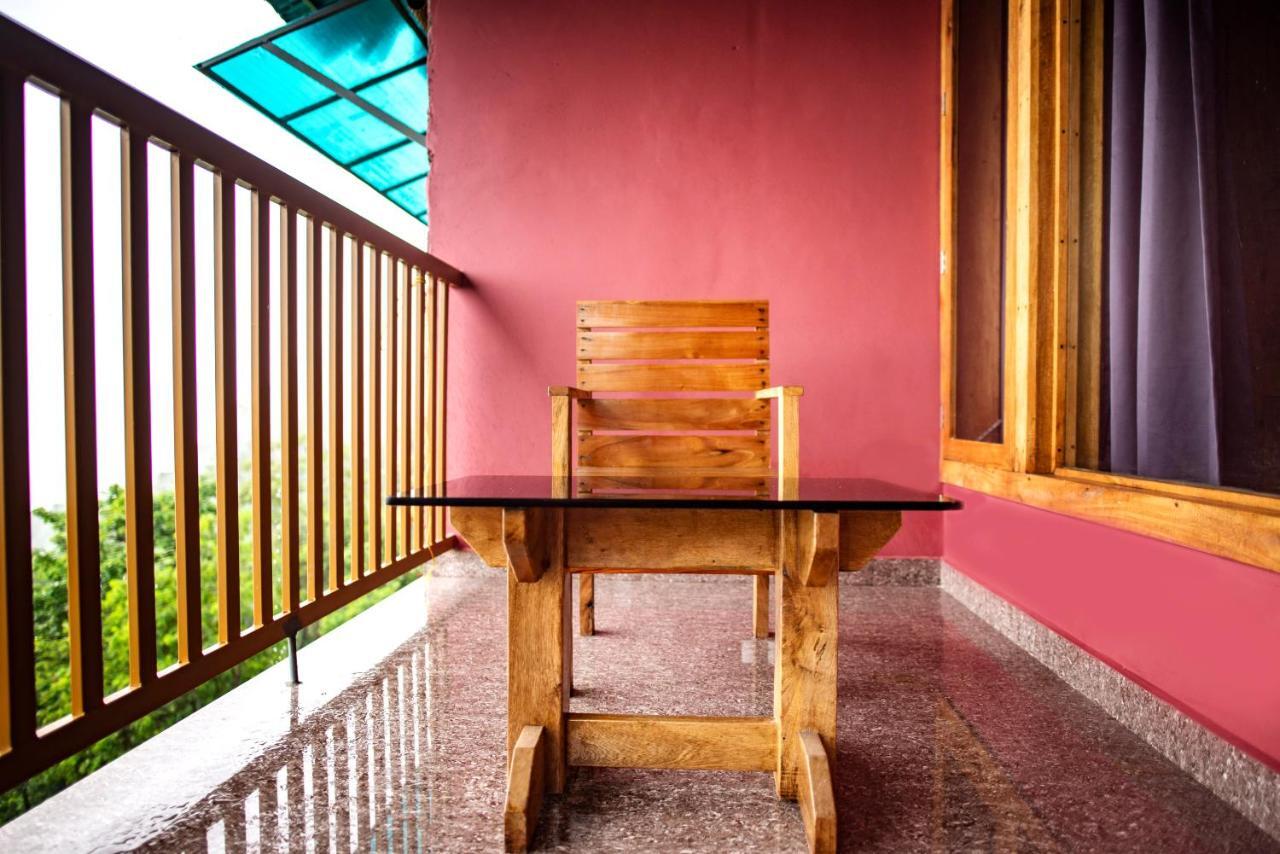 Hôtel Stone Hills à Kannur Extérieur photo
