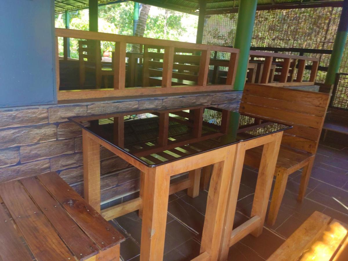Hôtel Stone Hills à Kannur Extérieur photo