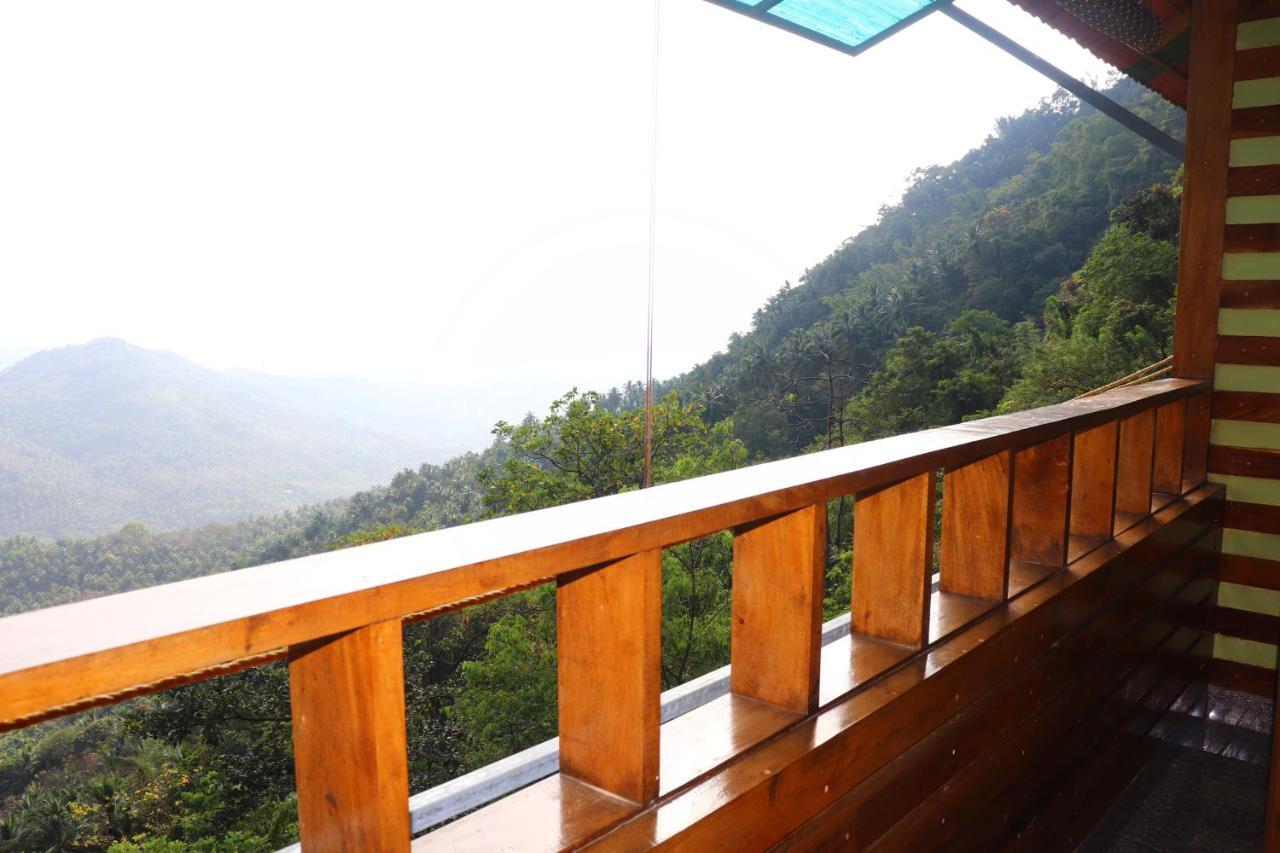 Hôtel Stone Hills à Kannur Extérieur photo