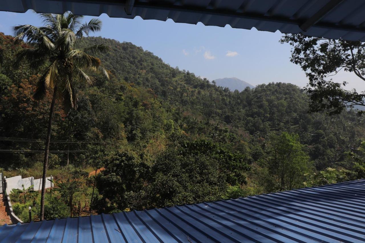 Hôtel Stone Hills à Kannur Extérieur photo