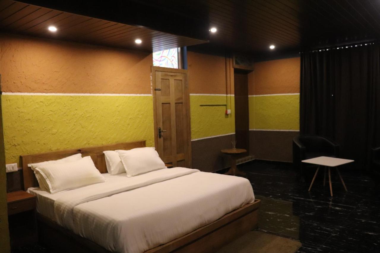 Hôtel Stone Hills à Kannur Extérieur photo